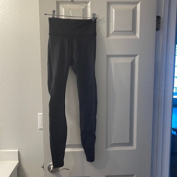 Lululemon leggings - Picture 1 of 3